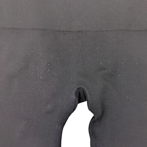 Spanx Seamless Leggings Black Stretch Womens Large Black - Picture 3 of 10